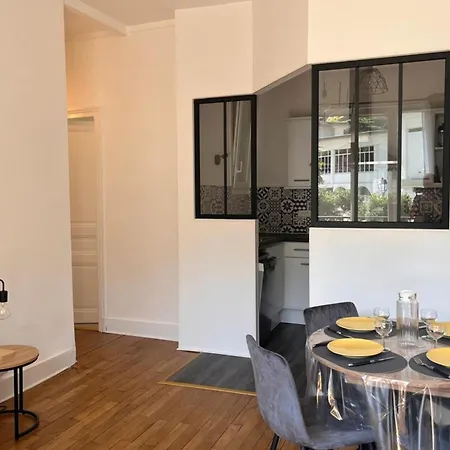Apartment Le Floraline-au Coeur D'aix Les Bains - 3